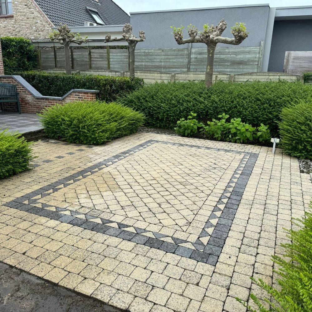 Opritreiniging: Geef uw Oprit een Frisse Uitstraling